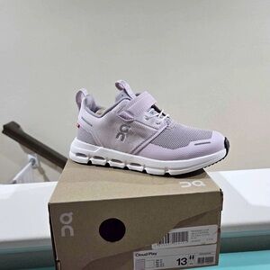 On Cloud Kids running shoe - Orchid